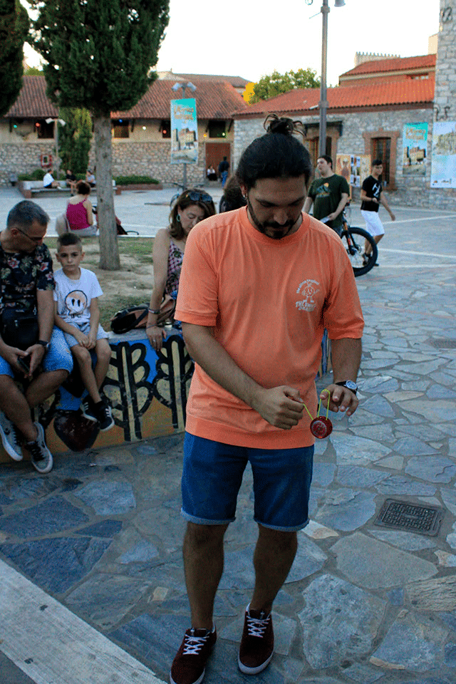 Apostolis Liaratsikas YoYoPlayer στο LA Comics Festival Vol.8 στη Λάρισα